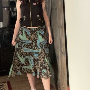 Paisley Patterned Skirt - Black and Green